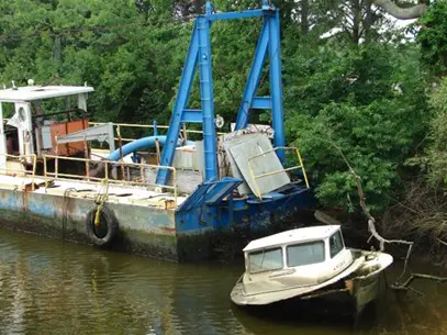 Jim Lang Floating Junkyard Part 1 Img 3